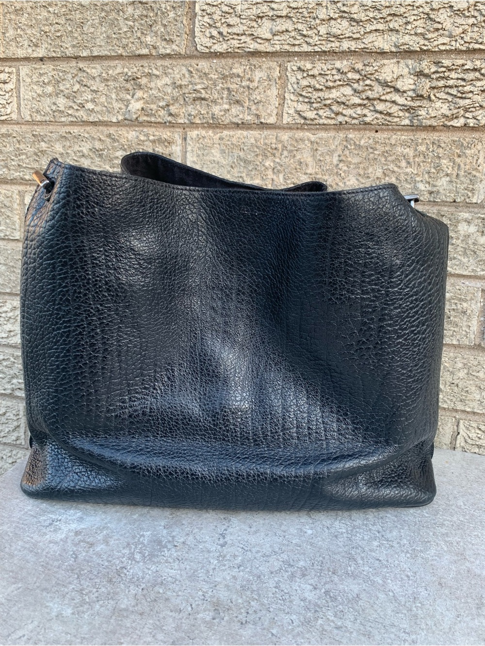 Massimo Dutti Nappa Leather Bucket Bag In Black View 4